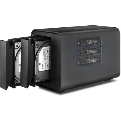TERRAMASTER D5 Hybrid - Caja híbrida 2 discos duros + 3 SSD NVMe, USB 3.2 Gen 2 (sin discos)